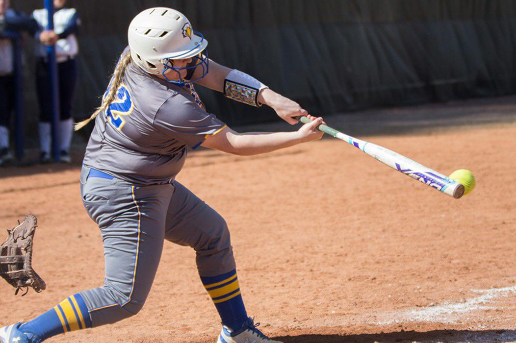 Game-winning double sparks softball to 3-2 win over Oakland | The ...